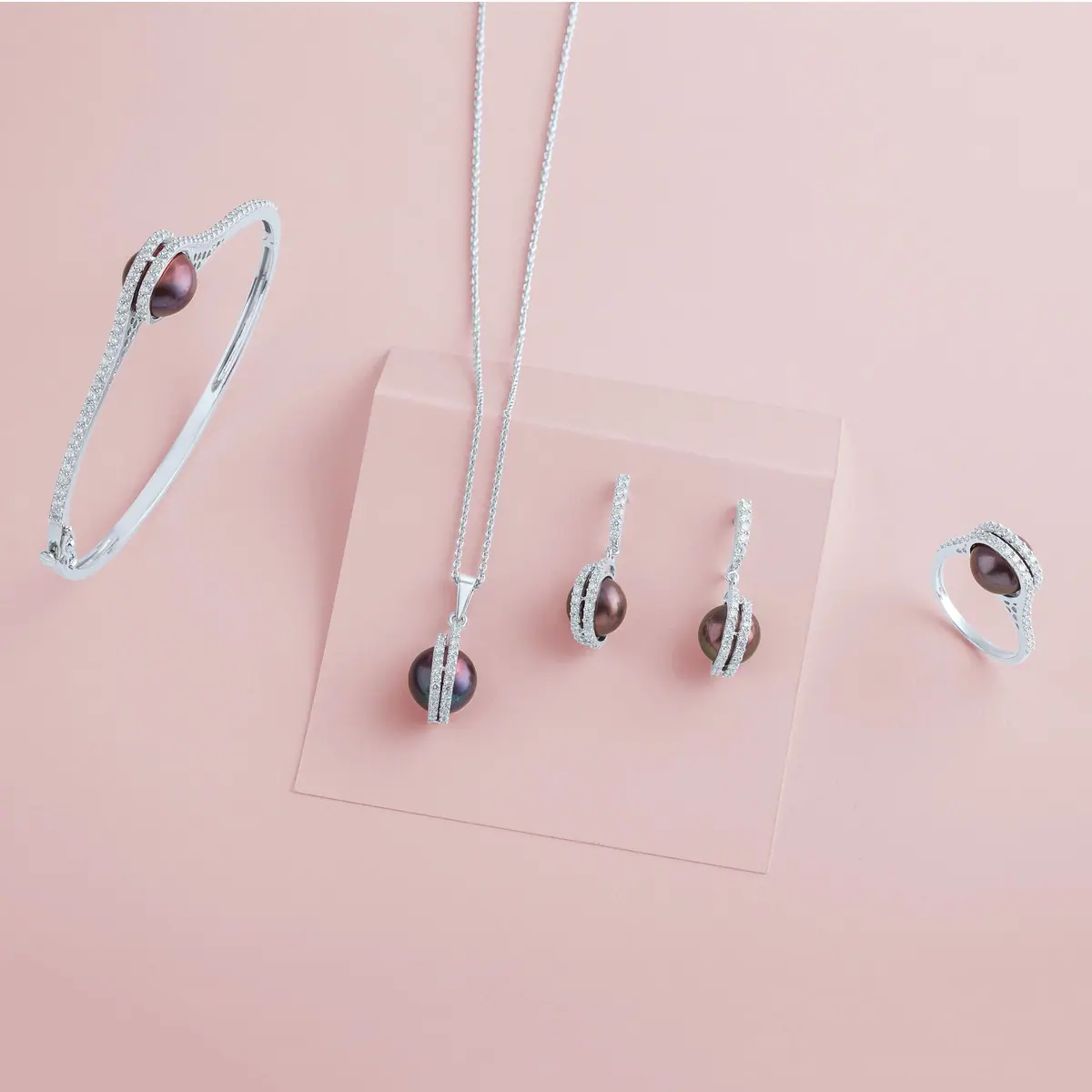 Koyu Taşlı Gümüş Set (4 parça)