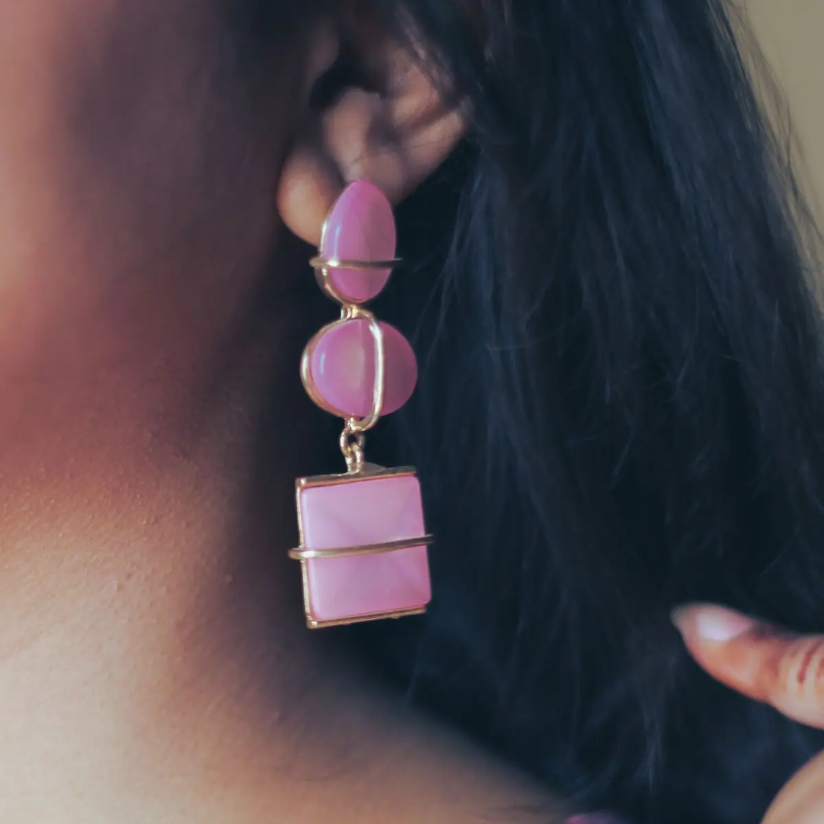 Pembe Kuvars Sallantı Küpe